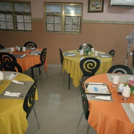Glorious Hotel & Suites Ikotun Eksteriør billede